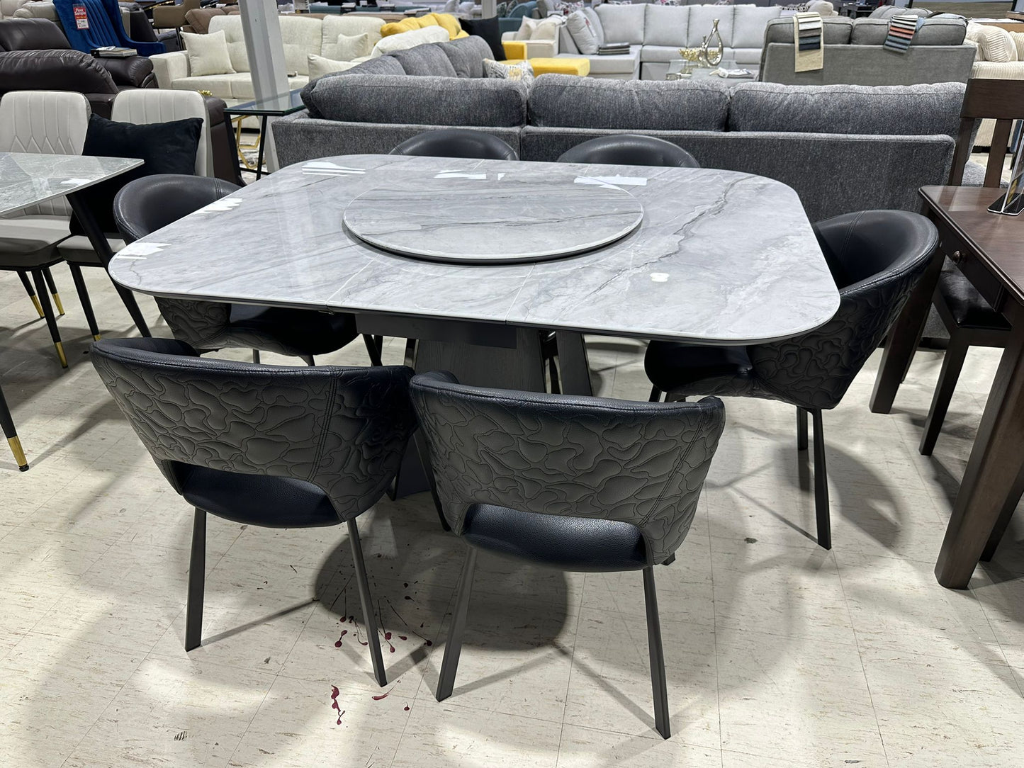 DYNASTY DINING TABLE